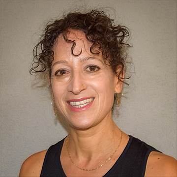 Gisela Collazo ° Yoga Teacher & Doula